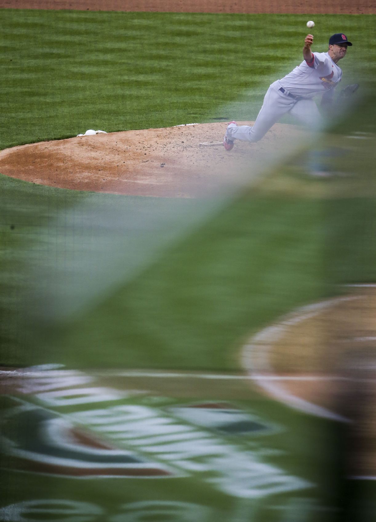 Cardinals face Reds in Cincinnati on opening day